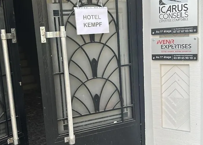 Kempf شقة فندقية